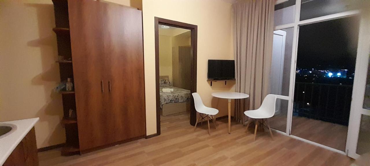 Flat Apartamento Tbilisi Exterior foto